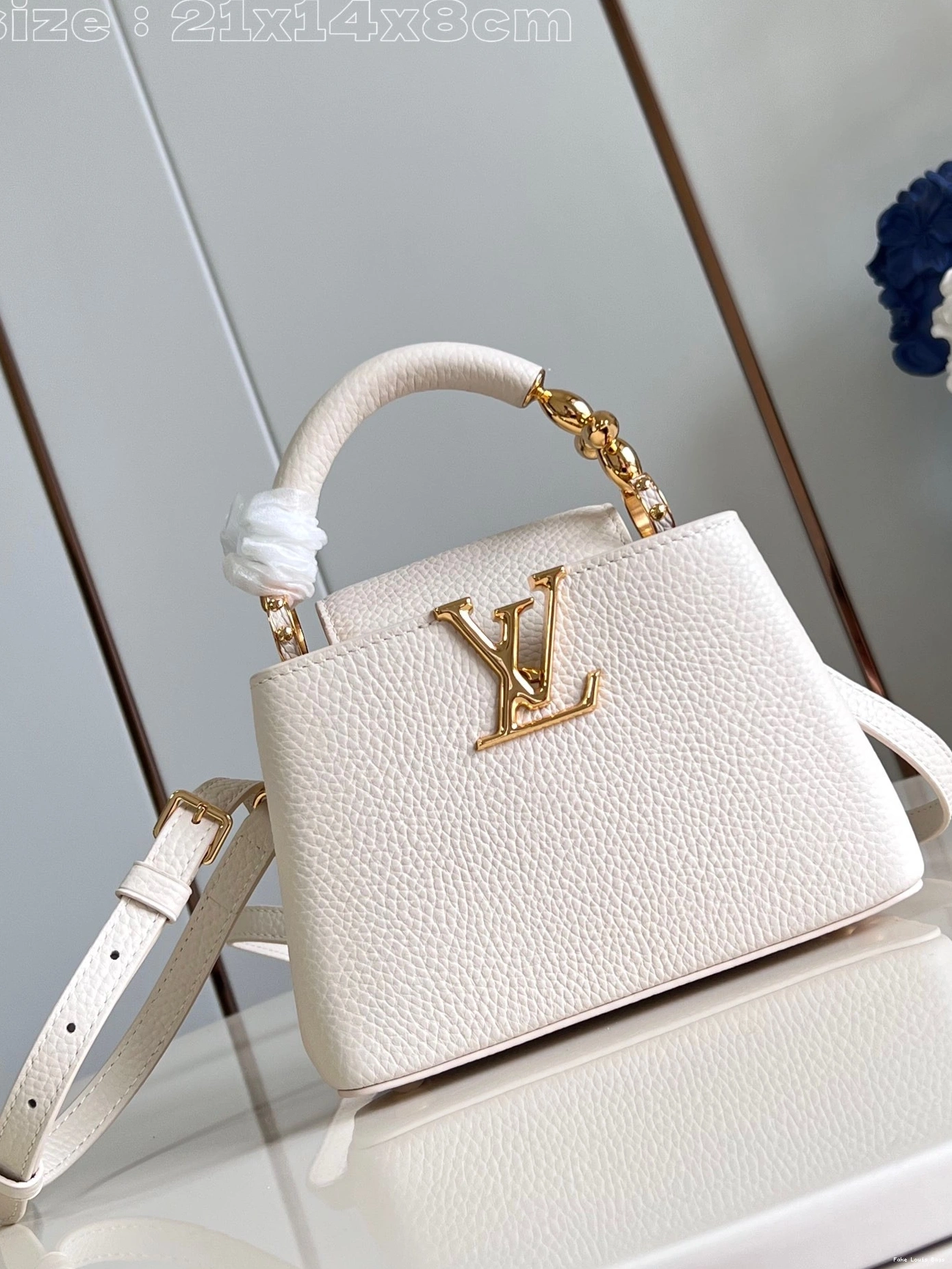 Fake Louis Bags CAPUCINES MINI-21*14*8CM VUITTON LOUIS 0708